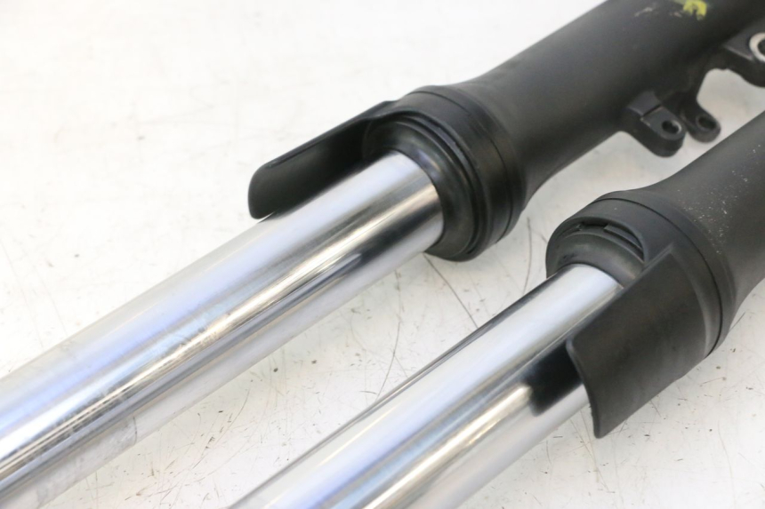 photo de STELO FORCELLA YAMAHA TDM ABS 900 (2002 - 2014) - Primo piano tecnico