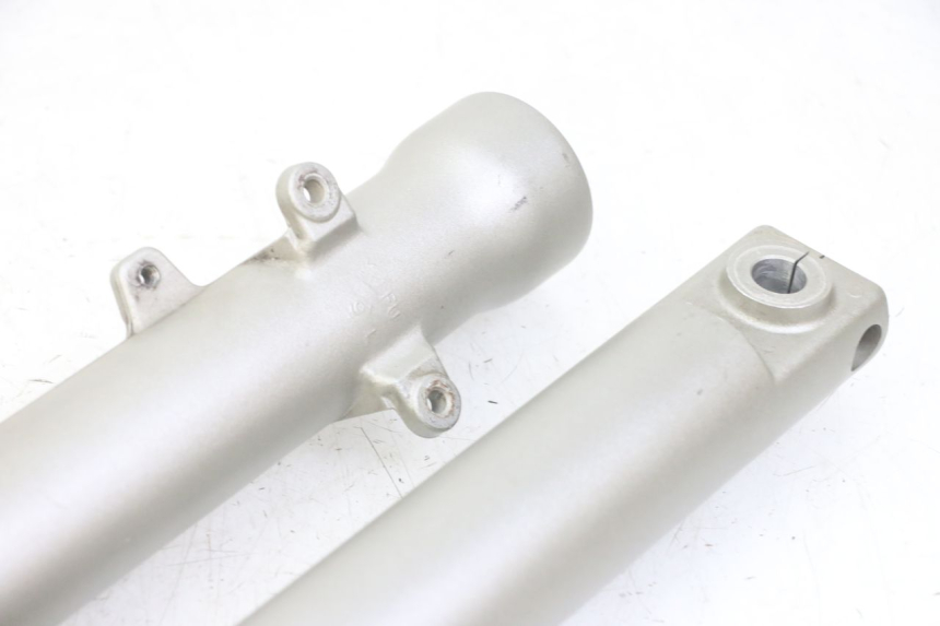 photo de STELO FORCELLA YAMAHA TDR DELTABOX 125 (1997 - 2003) - Zoom sullo stato d'uso