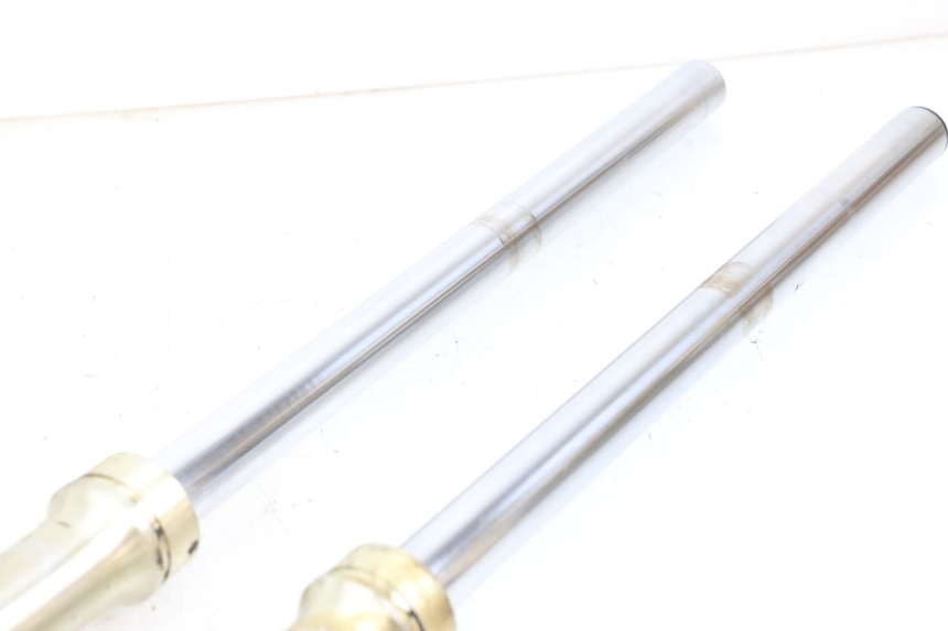 photo de STELO FORCELLA SUZUKI TS X 80 (1984 - 1988) - Stato della superficie e materiale