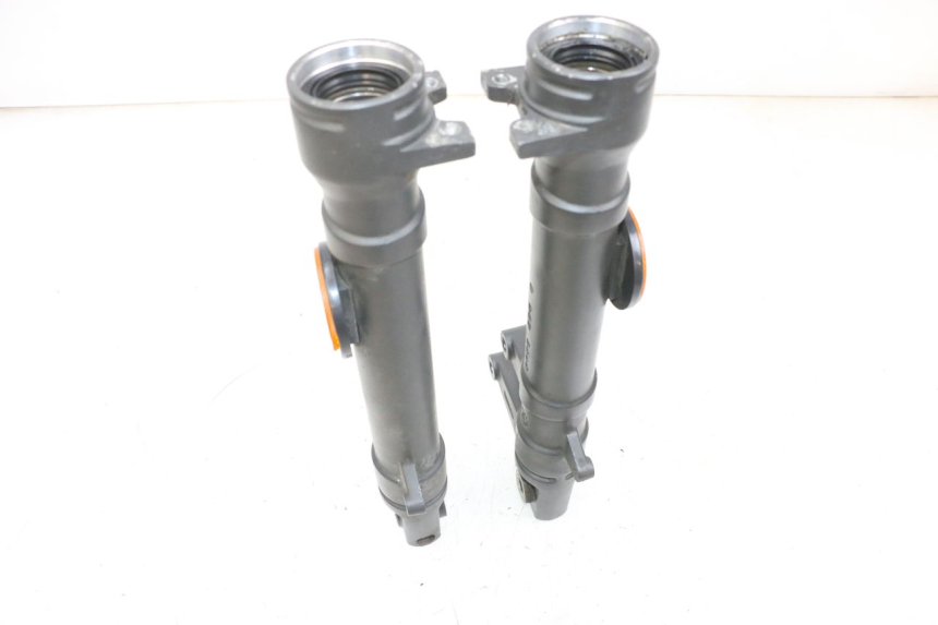 photo de STELO FORCELLA YAMAHA TZR 50 (2008 - 2016) - Dettaglio del componente