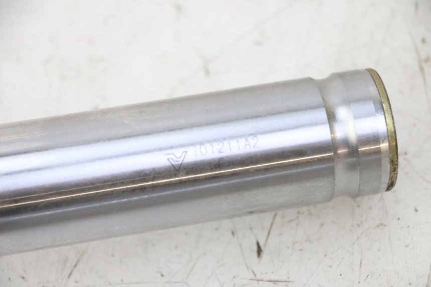 photo de STELO FORCELLA PEUGEOT VIVACITY NEW 4T 50 (2008 - 2017) - Dettaglio del componente