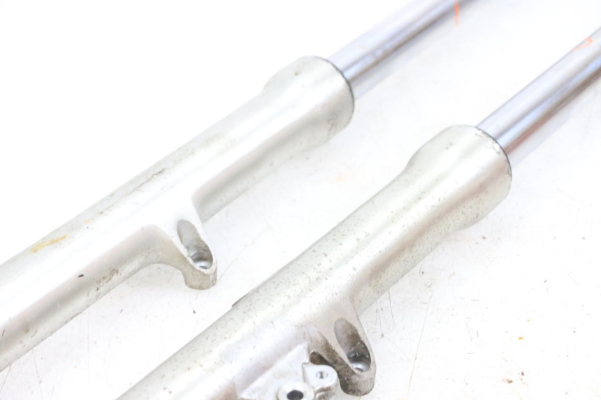 photo de STELO FORCELLA DAELIM VL DAYSTAR 125 (2000 - 2011) - Zoom sui componenti