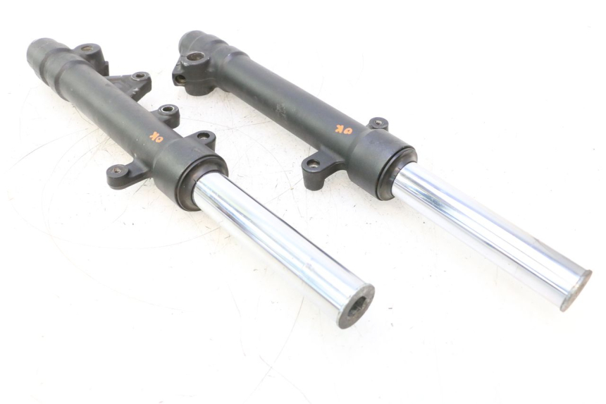photo de STELO FORCELLA YAMAHA X-MAX XMAX 125 (2010 - 2013) - Stato della superficie e materiale