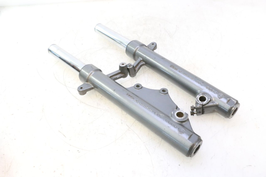 photo de FORCELLA GUIDATA YAMAHA XMAX X-MAX 125 (2006 - 2009) - Zoom sui componenti