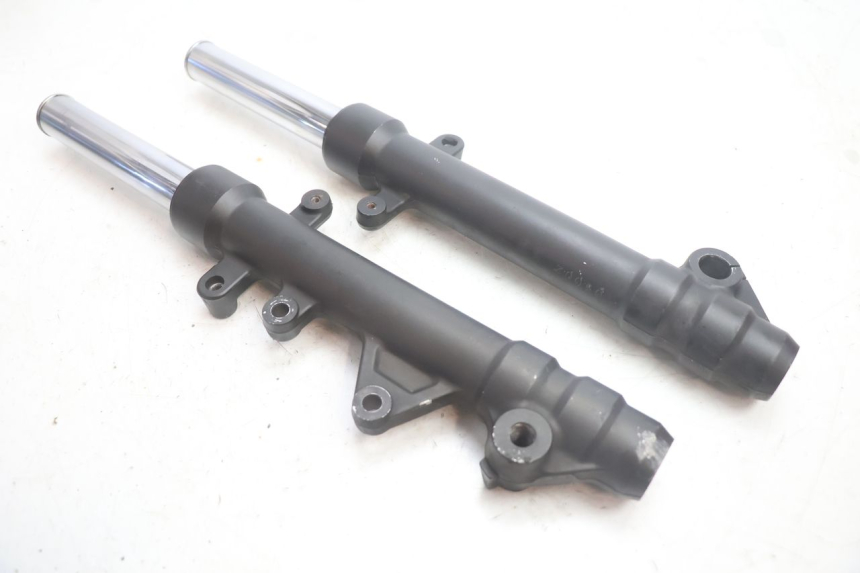 photo de STELO FORCELLA YAMAHA X-MAX XMAX 125 (2010 - 2013) - Vista principale