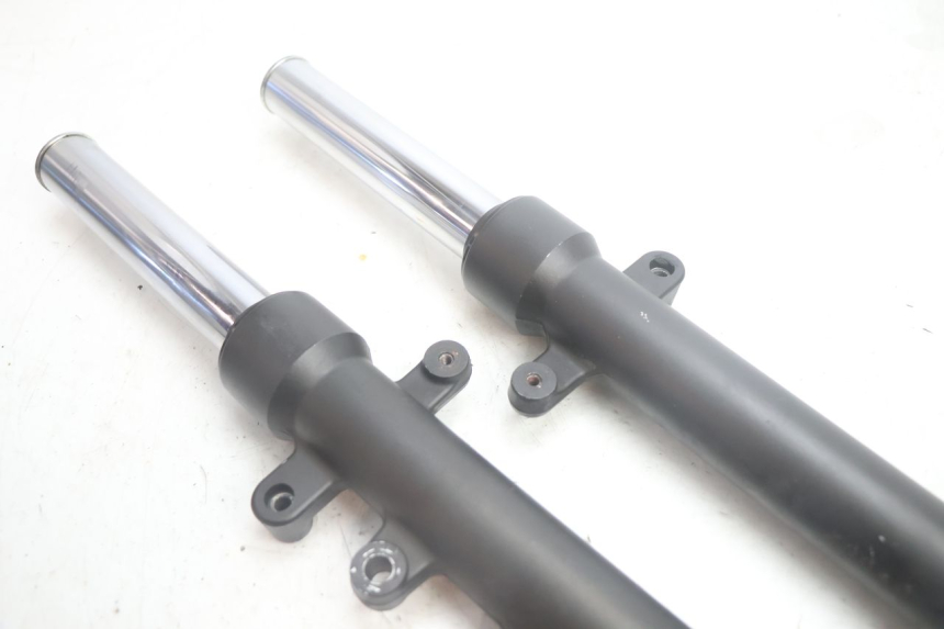 photo de STELO FORCELLA YAMAHA X-MAX XMAX 125 (2010 - 2013) - Dettaglio del componente