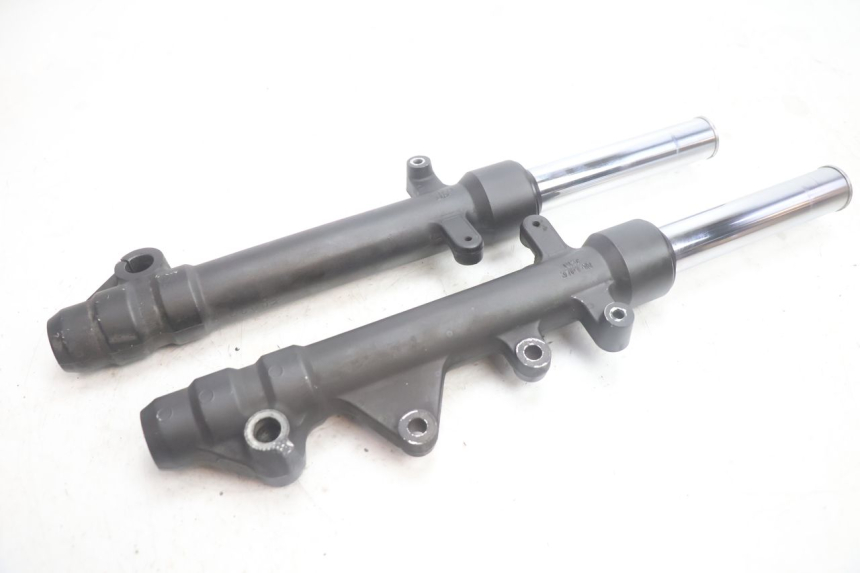photo de STELO FORCELLA YAMAHA X-MAX XMAX 125 (2010 - 2013) - Stato della superficie e materiale