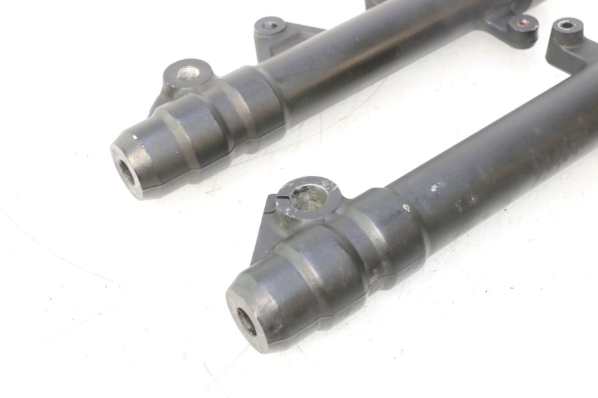 photo de STELO FORCELLA YAMAHA X-MAX XMAX 125 (2010 - 2013) - Altra angolazione