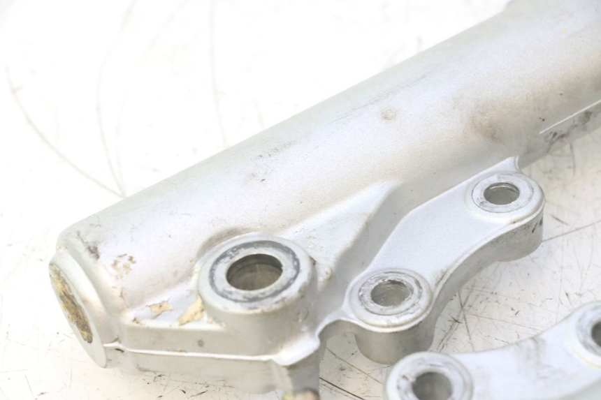 photo de STELO FORCELLA PIAGGIO X9 EVOLUTION 125 (2003 - 2007) - Zoom sullo stato d'uso
