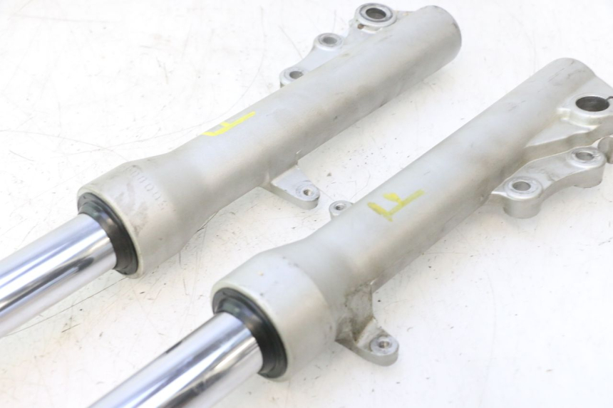 photo de STELO FORCELLA PIAGGIO X9 EVOLUTION 125 (2003 - 2007) - Ricambio usato controllato