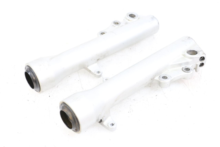 photo de STELO FORCELLA PIAGGIO X9 125 (2000 - 2003) - Dettagli dei punti di fissaggio