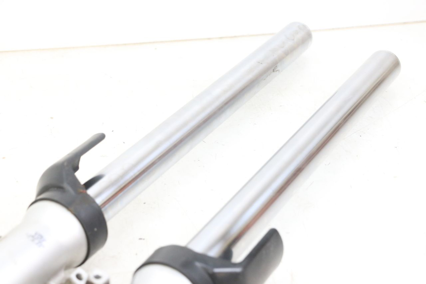 photo de STELO FORCELLA KYMCO XCITING 250 (2006 - 2009) - Zoom sui componenti