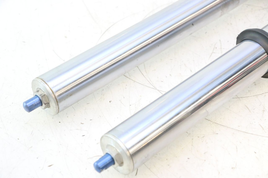 photo de STELO FORCELLA YAMAHA XJR 1300 (1998 - 2002) - Primo piano tecnico