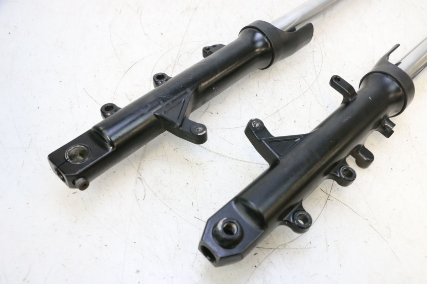 photo de STELO FORCELLA YAMAHA XP T-MAX ABS 500 (2005 - 2005) - Dettaglio del componente