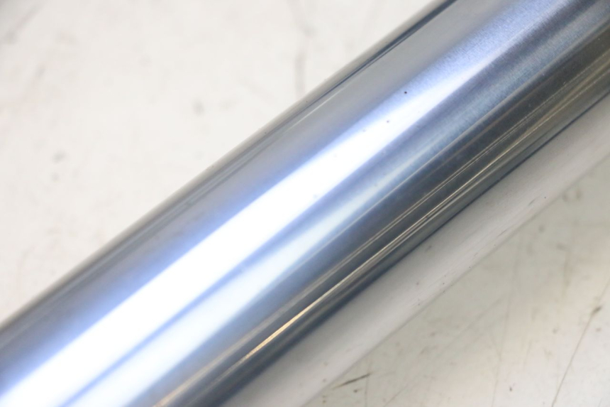photo de STELO FORCELLA YAMAHA XP T-MAX ABS 500 (2005 - 2005) - Altra vista dell'articolo