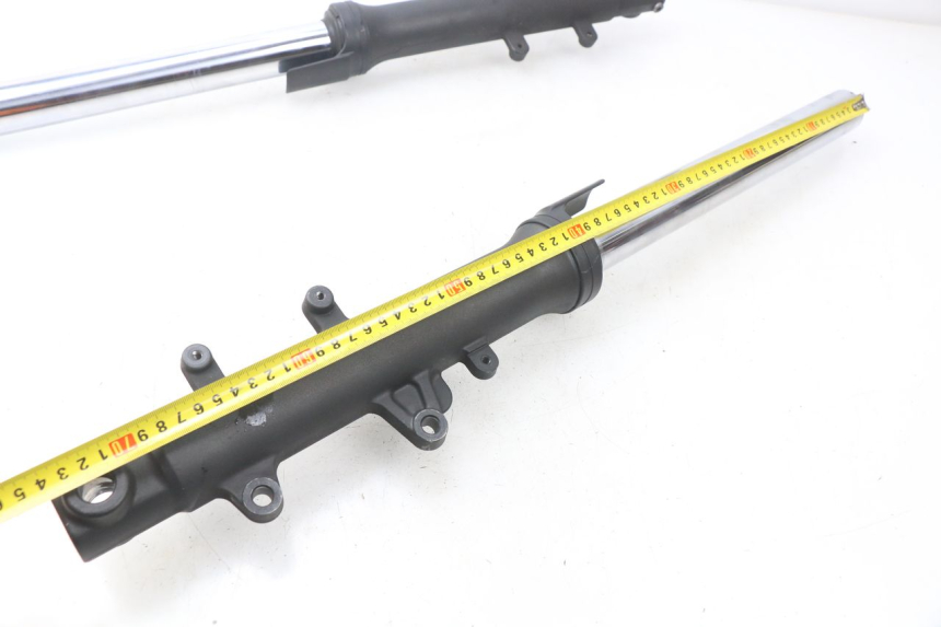 photo de Tubo forcella YAMAHA XP T-MAX TMAX 500 (2008 - 2012) - Zoom sullo stato d'uso