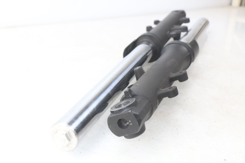 photo de Tubo forcella YAMAHA XP T-MAX TMAX 500 (2008 - 2012) - Ricambio usato controllato