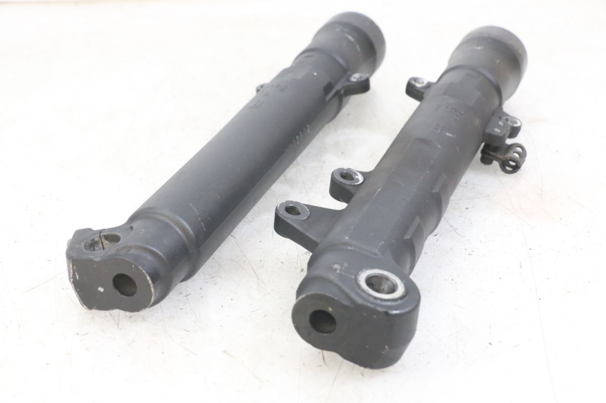 photo de FORCELLA GUIDATA YAMAHA XT X 660 (2004 - 2016) - Dettaglio del componente