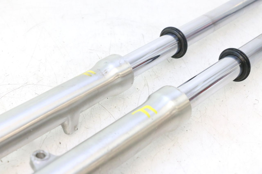 photo de STELO FORCELLA YAMAHA XV VIRAGO 535 (1988 - 2004) - Stato della superficie e materiale