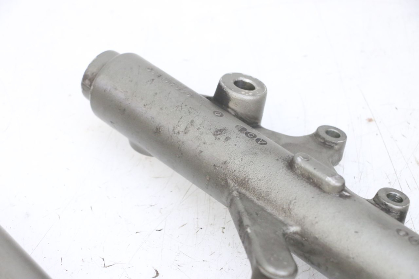 photo de STELO FORCELLA YAMAHA YP MAJESTY 125 (2002 - 2006) - Ricambio usato controllato