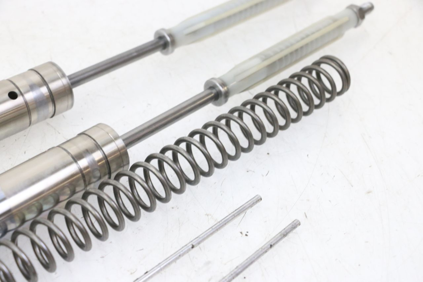 photo de  YAMAHA YZ 85 (2002 - 2018) - Ispezione visiva dettagliata