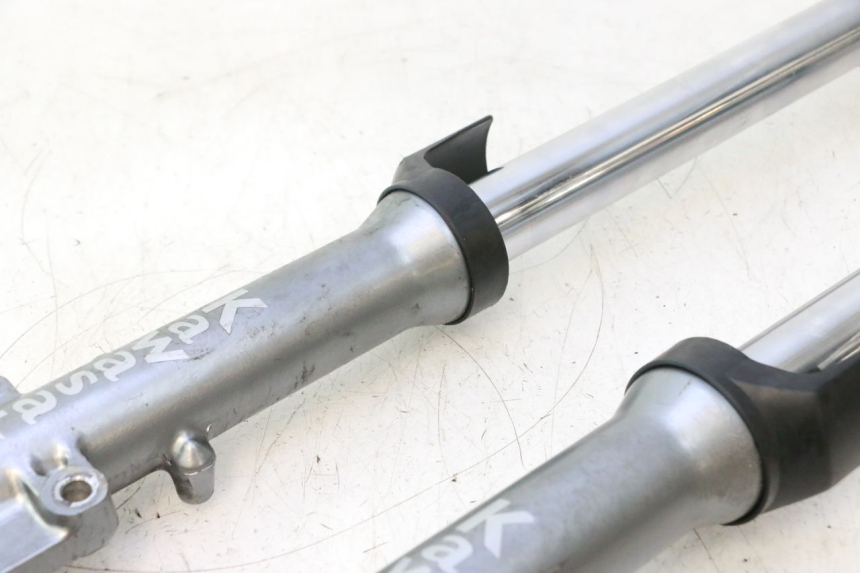 photo de STELO FORCELLA KAWASAKI ZZR 600 (1995 - 2004) - Altra angolazione