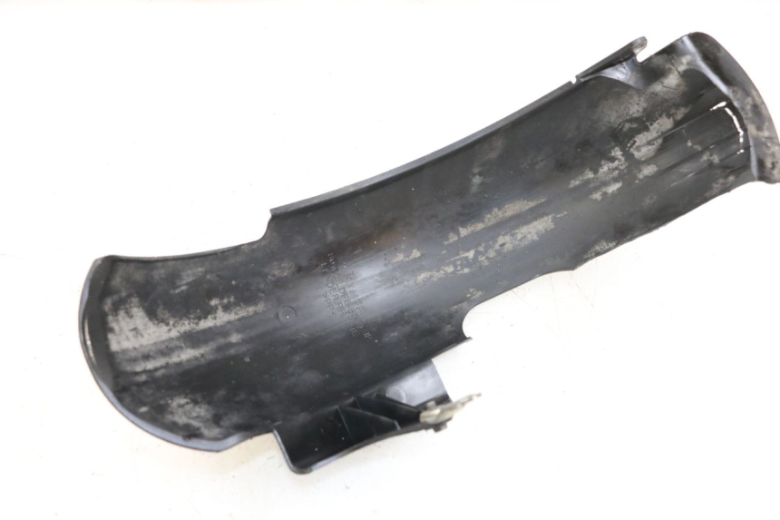 photo de PARAFANGO POSTERIORE KYMCO AGILITY PREMIUM 50 (2007 - 2010) - Zoom sullo stato d'uso