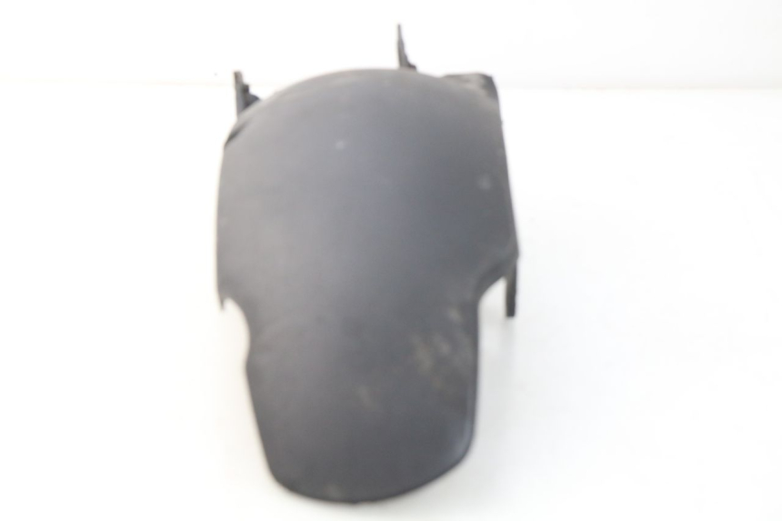 photo de parafango posteriore APRILIA ATLANTIC 125 (2003 - 2009) - Primo piano tecnico