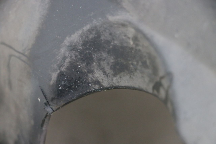 photo de PARAFANGO POSTERIORE BMW C1 125 (2000 - 2003) - Zoom sullo stato d'uso