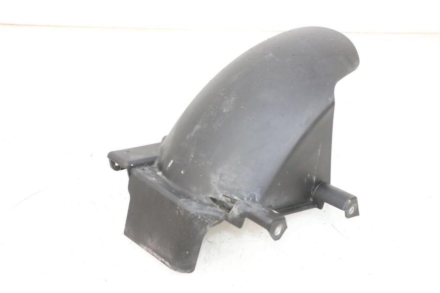 photo de PARAFANGO POSTERIORE PEUGEOT DJANGO 4T 50 (2014 - 2019) - Dettagli dei punti di fissaggio