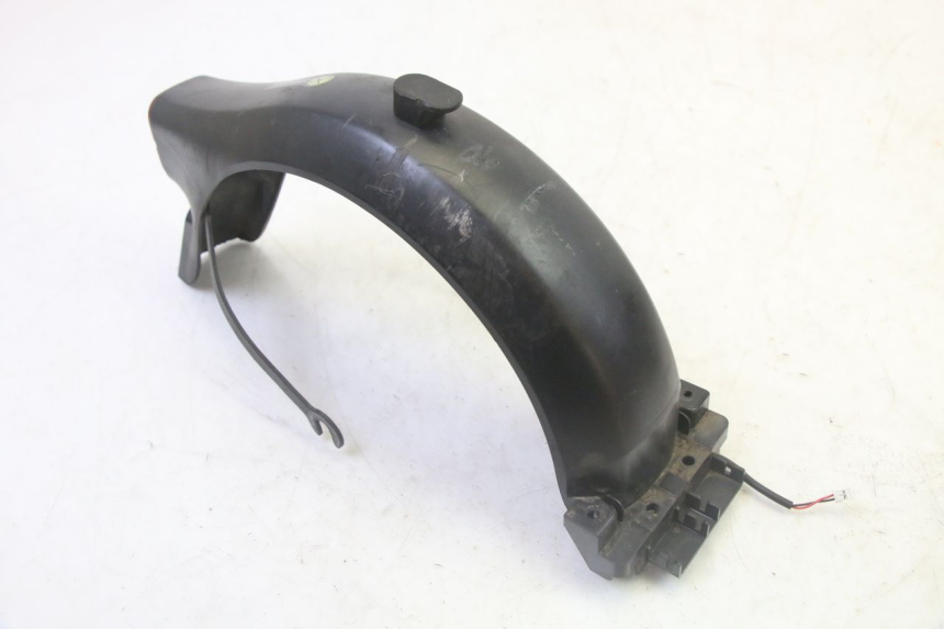 photo de PARAFANGO POSTERIORE SEGWAY NINEBOT F65I 1 - Dettagli dei punti di fissaggio