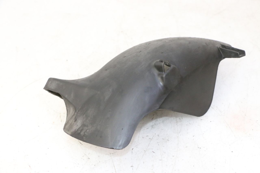 photo de PARAFANGO POSTERIORE HONDA FES S-WING SWING ABS 125 (2007 - 2015) - Zoom sullo stato d'uso