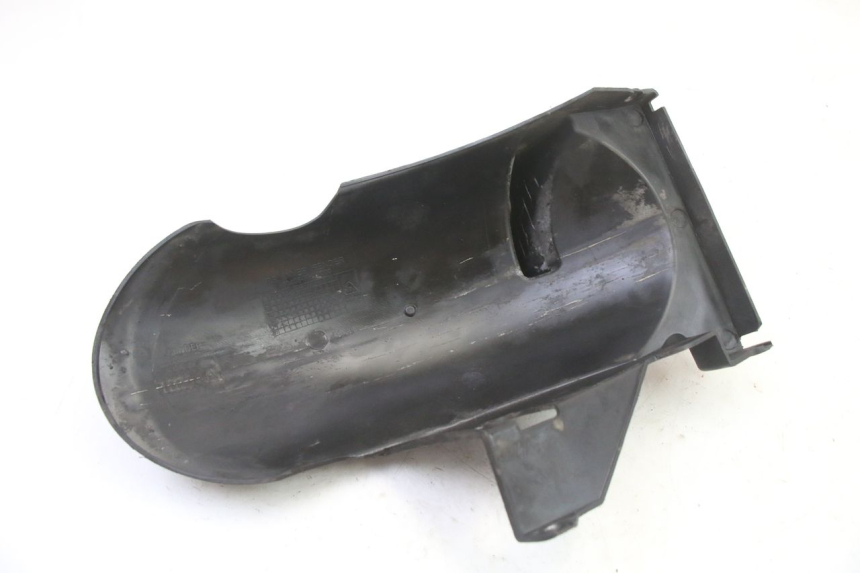 photo de PARAFANGO POSTERIORE SYM FIDDLE 3 III 125 (2014 - 2020) - Primo piano tecnico