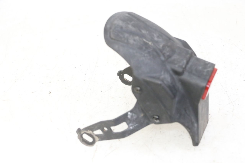 photo de PARAFANGO POSTERIORE KUKIRIN G2 MASTER 1 - Dettagli dei punti di fissaggio