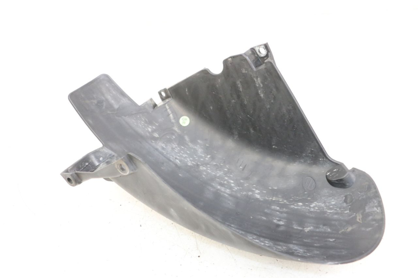 photo de PARAFANGO POSTERIORE PEUGEOT GEOPOLIS RS 125 (2007 - 2009) - Zoom sullo stato d'uso