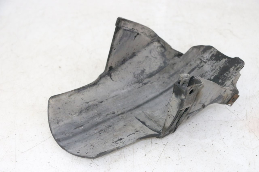 photo de PARAFANGO POSTERIORE GILERA NEXUS 300 (2008 - 2013) - Zoom sullo stato d'uso