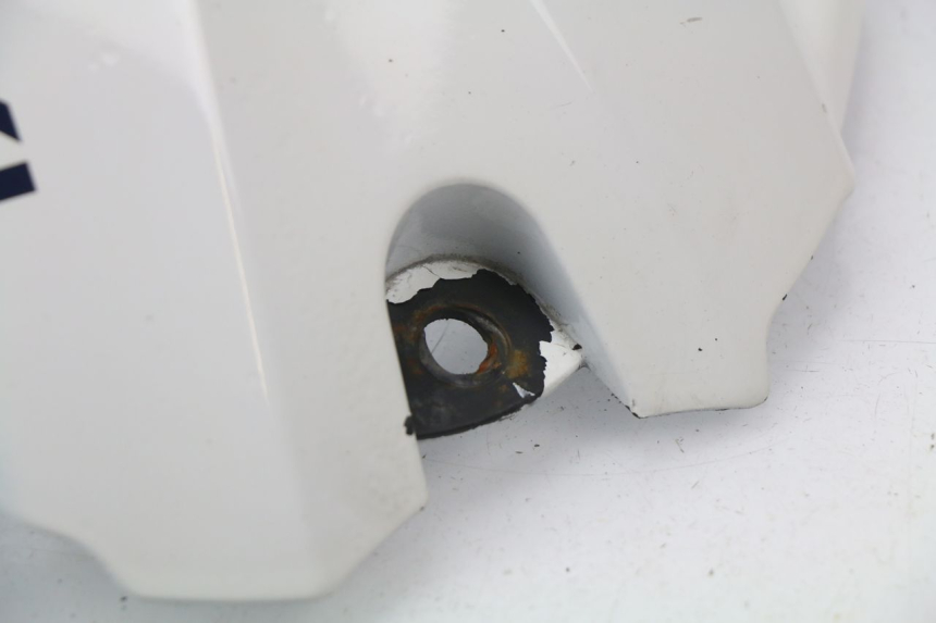 photo de Parafango posteriore SUZUKI GSX-R GSXR 600 (2008 - 2010) - Stato della superficie e materiale