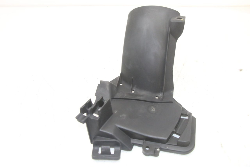 photo de PARAFANGO POSTERIORE HONDA PCX (JF57/JF64) 125 (2014 - 2018) - Zoom sullo stato d'uso