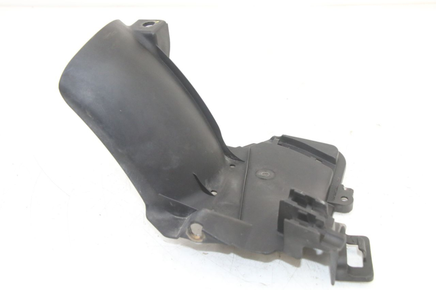 photo de PARAFANGO POSTERIORE HONDA PCX (JF57/JF64) 125 (2014 - 2018) - Altra angolazione
