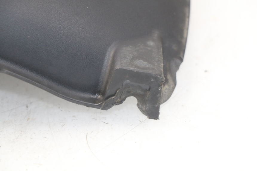 photo de Parafango posteriore SYM JOYMAX 250 (2013 - 2017) - Zoom sullo stato d'uso