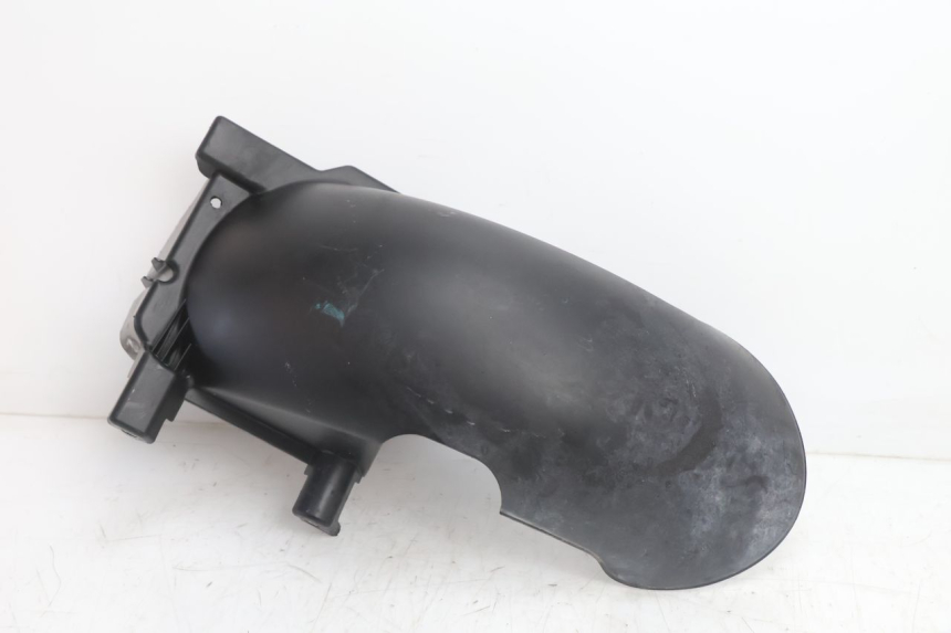 photo de PARAFANGO POSTERIORE PEUGEOT KISBEE 4T 50 (2010 - 2017) - Zoom sullo stato d'uso