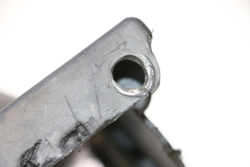 photo de PARAFANGO POSTERIORE PEUGEOT KISBEE 4T 50 (2010 - 2017) - Primo piano tecnico