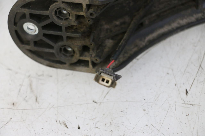 photo de PARAFANGO POSTERIORE XIAOMI MI PRO 2 1 - Altra angolazione