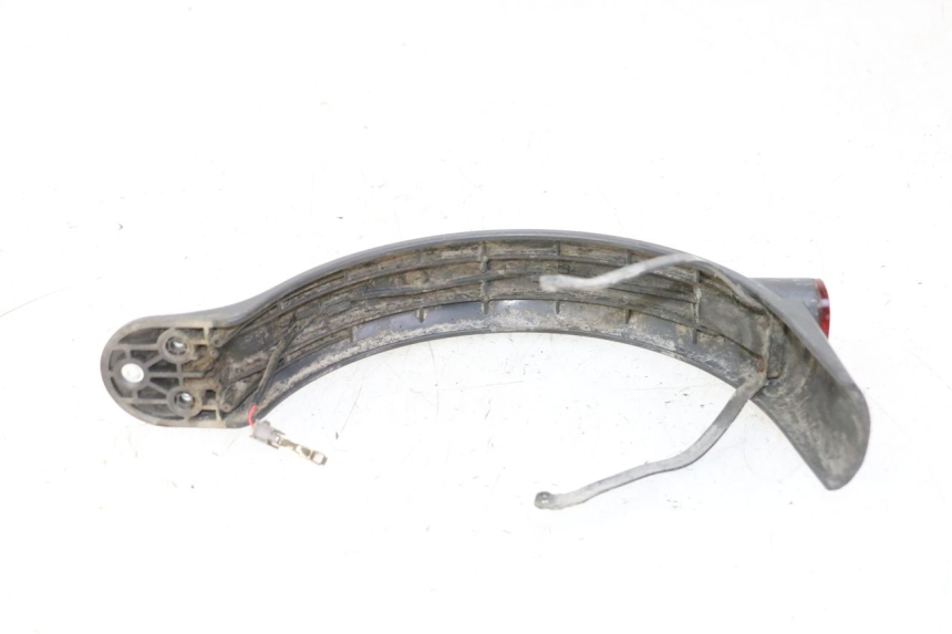 photo de PARAFANGO POSTERIORE XIAOMI MI PRO 2 1 - Primo piano tecnico