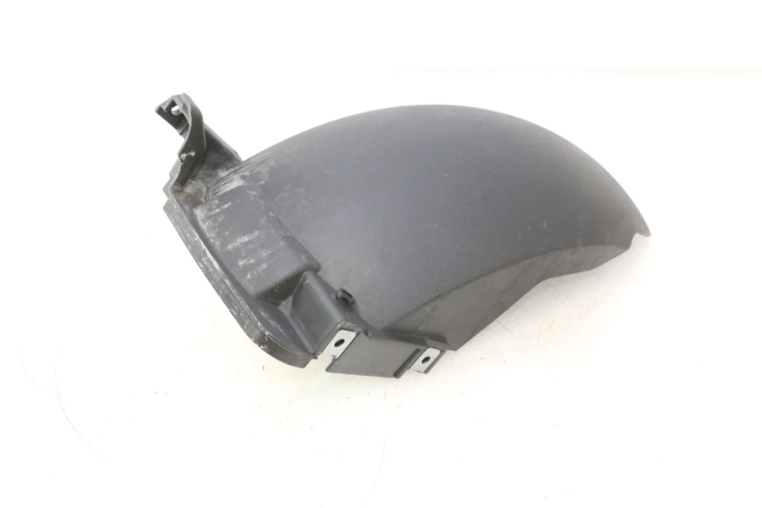 photo de PARAFANGO POSTERIORE PIAGGIO MP3 HPE 530 (2022 - 2026) - Altra angolazione