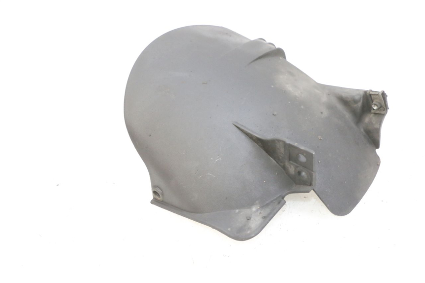 photo de PARAFANGO POSTERIORE PIAGGIO MP3 125 (2006 - 2014) - Primo piano tecnico