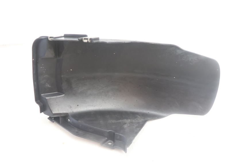 photo de PARAFANGO POSTERIORE PIAGGIO MP3 500 (2016 - 2018) - Primo piano tecnico