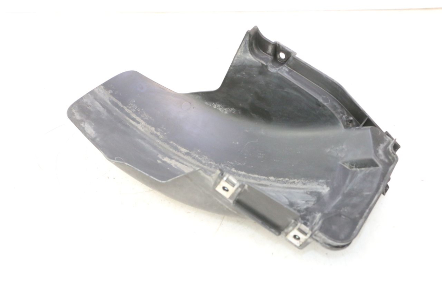 photo de PARAFANGO POSTERIORE PIAGGIO MP3 500 (2016 - 2018) - Primo piano tecnico