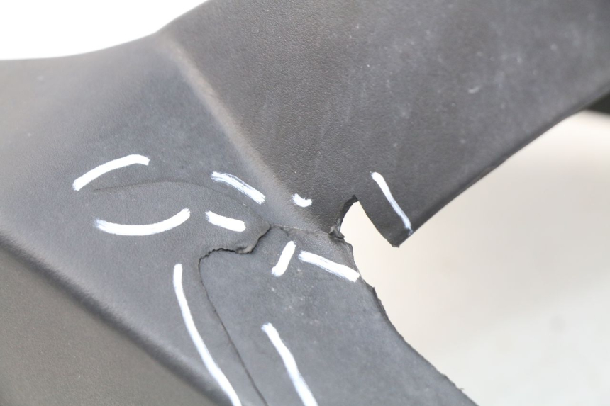 photo de PARAFANGO POSTERIORE YAMASAKI MSX 50 (2013 - 2022) - Stato della superficie e materiale