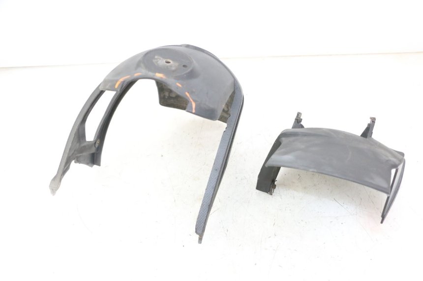 photo de PARAFANGO POSTERIORE GILERA NEXUS 125 (2009 - 2013) - Zoom sullo stato d'uso